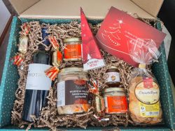 Distribution des colis de Noël - La Membrolle-sur-Choisille